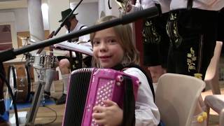Madlyn accordéon 8 ans – Orchestre bavarois - Madlyn Chacha final