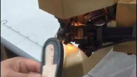 Insole folding machine with glue