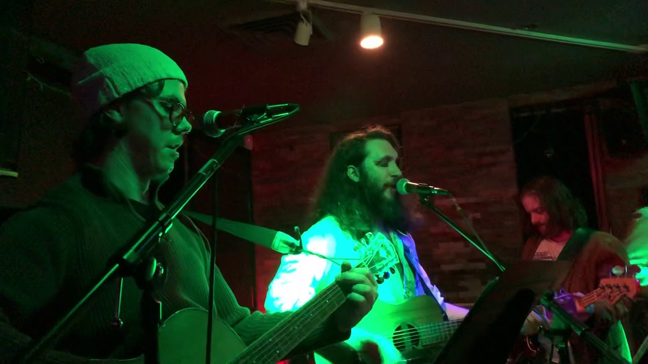 Workman Song aka Sean McMahon plays the "Black Velvet Band" YouTube