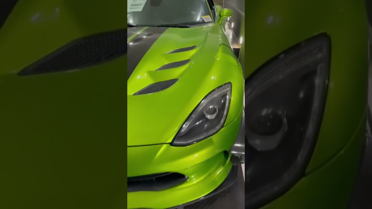 8 Mile Snakeskin Green Edition 2017 Dodge Viper ACR E