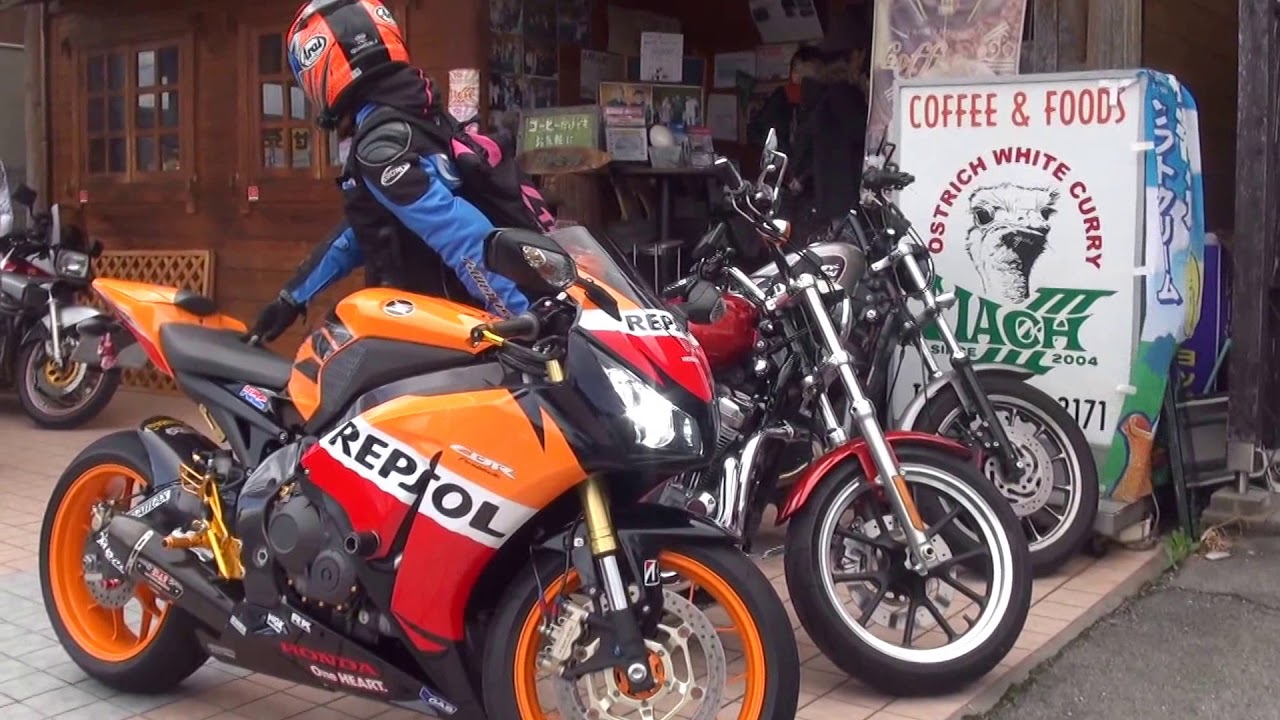 Cbr1000rr ファッションモデル 女性ライダー Lady S Bike レディスバイク 雑誌 レディスバイク Youtube