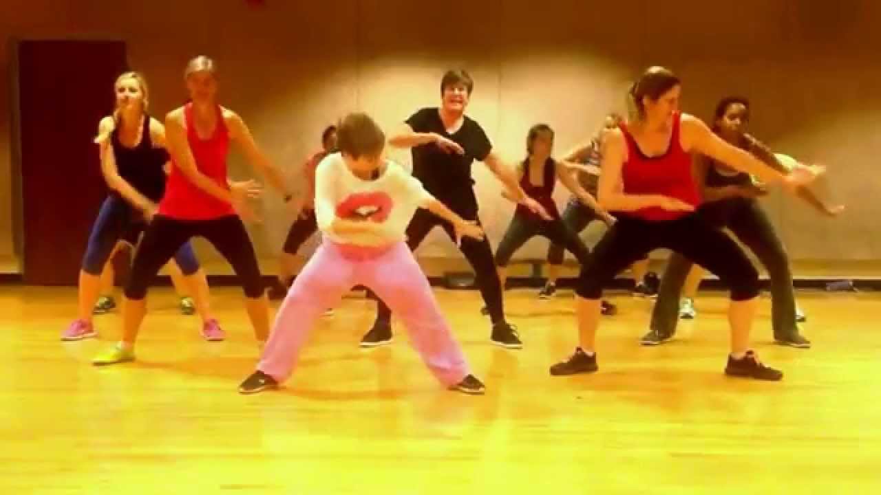 "LET'S GET IT STARTED" by Black Eyed Peas Dance Fitness Workout Valeo