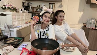 Download Lagu Have dinner with us 🍜- Welcome Family 🤗 Ploysai Coffee Lady in Bangkok Thailand - Thai Street Food MP3 Download Lagu Have dinner with us 🍜- Welcome Family 🤗 Ploysai Coffee Lady in Bangkok Thailand - Thai Street Food MP3