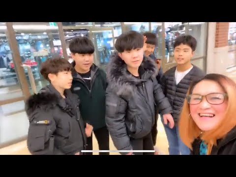 Korean Oppa's say Hi to my vlog - YouTube