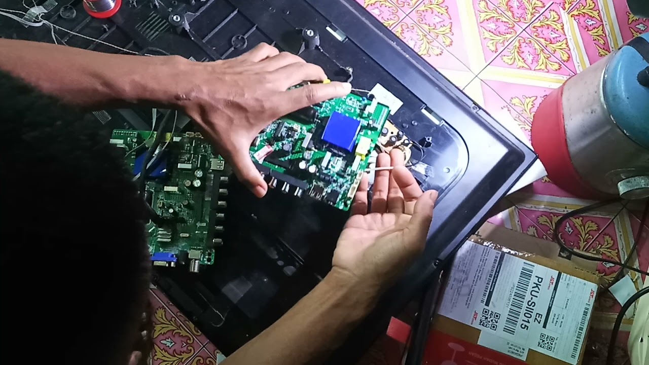 mainboard polytron PLD32T7511 reviuw dan testing V31