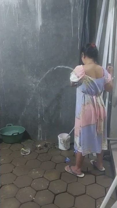 Mama bukan Pipis sembarangan bukan juga kencing sembarangan