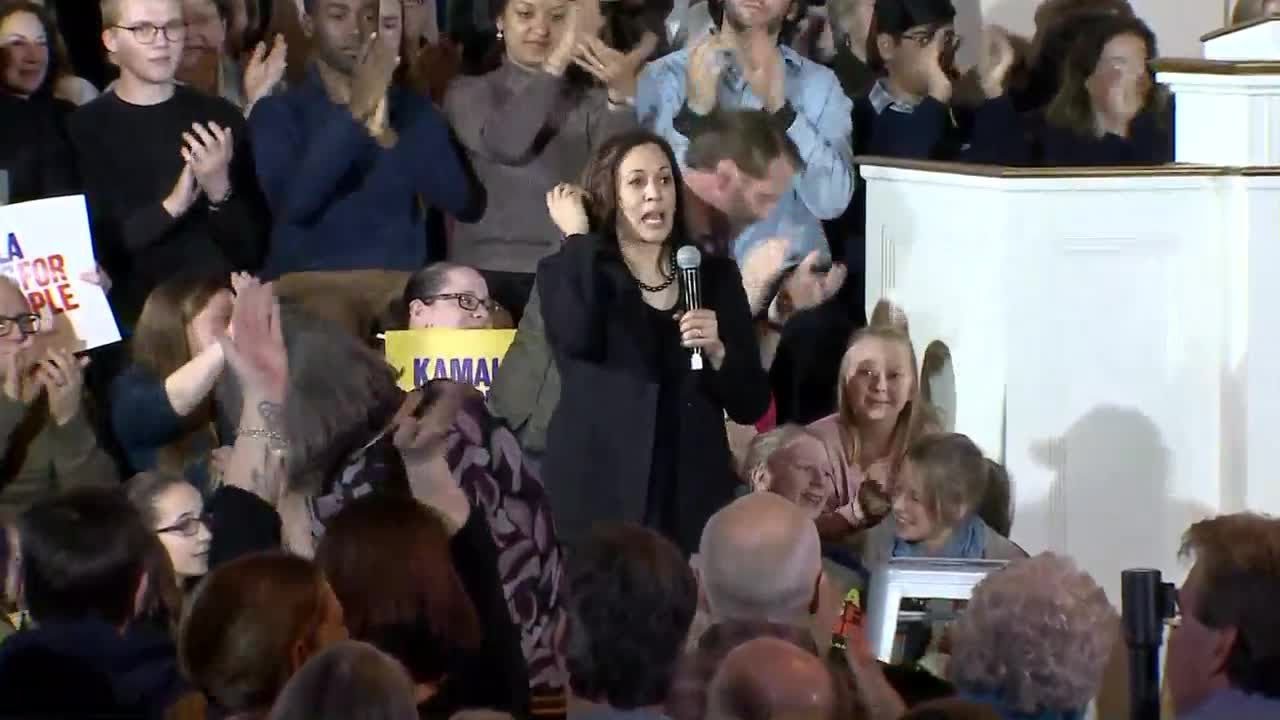 Raw: Kamala Harris holds first town hall event in NH - YouTube