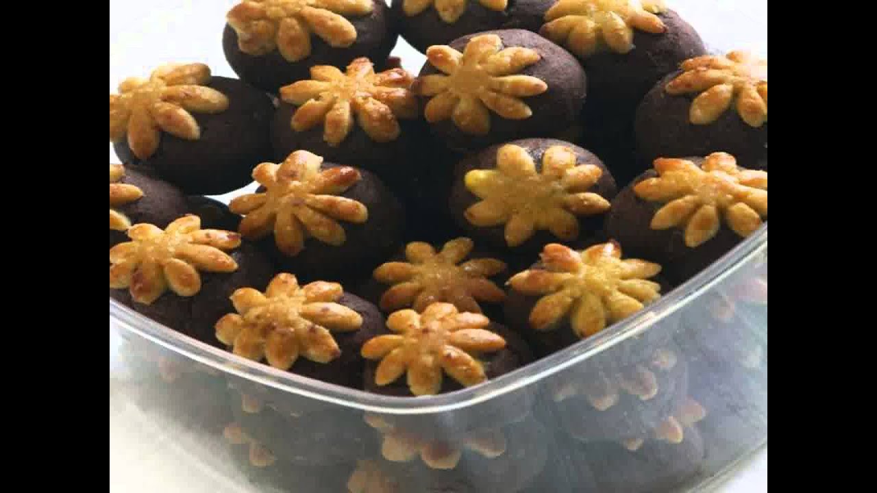 Resep kue kering putri salju ncc - YouTube