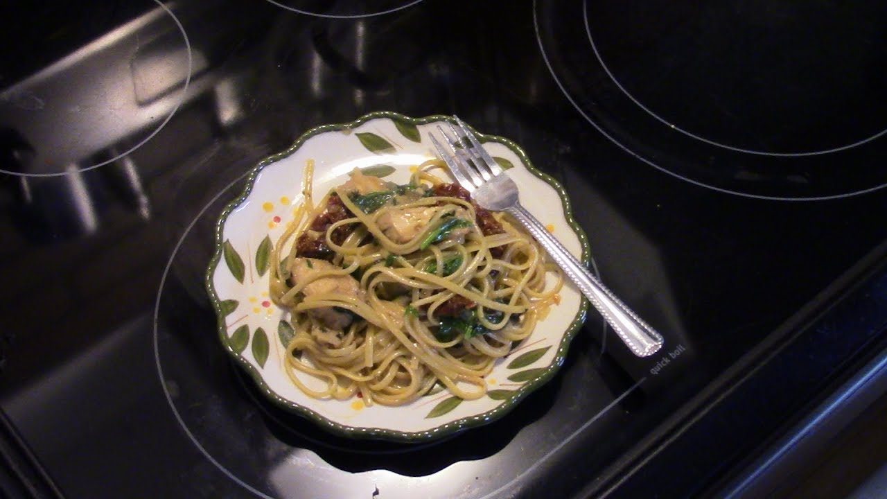 One Pot Cheesy Chicken and Pasta in the Copper Chef XL