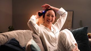 佐々木希、パジャマ姿で美肌大胆披露！ブラックドレスでクールな表情も見せる　新美容家電ブランド「Brighte」撮影メイキング
