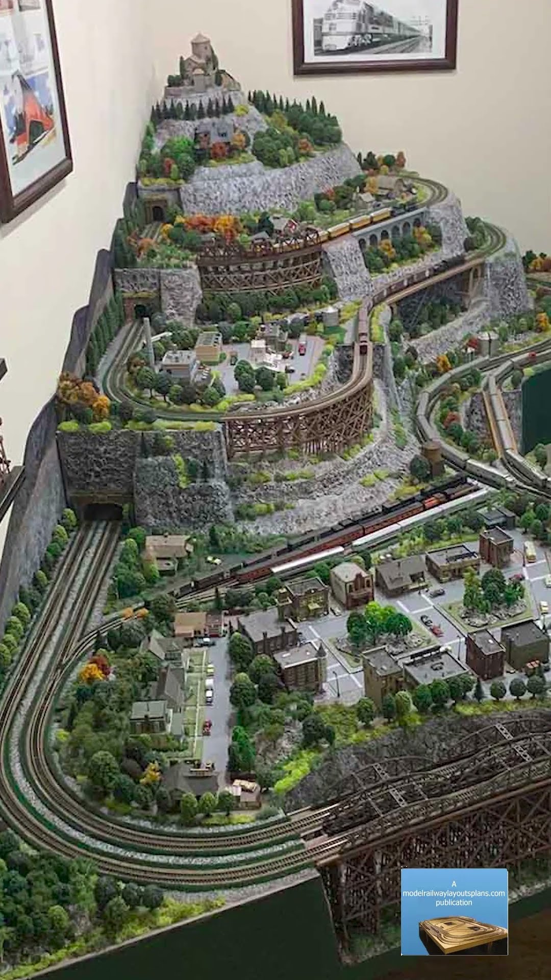 Jim Young's Amazing N-Scale Layout