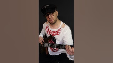 Why do people HATE pick bassists?!