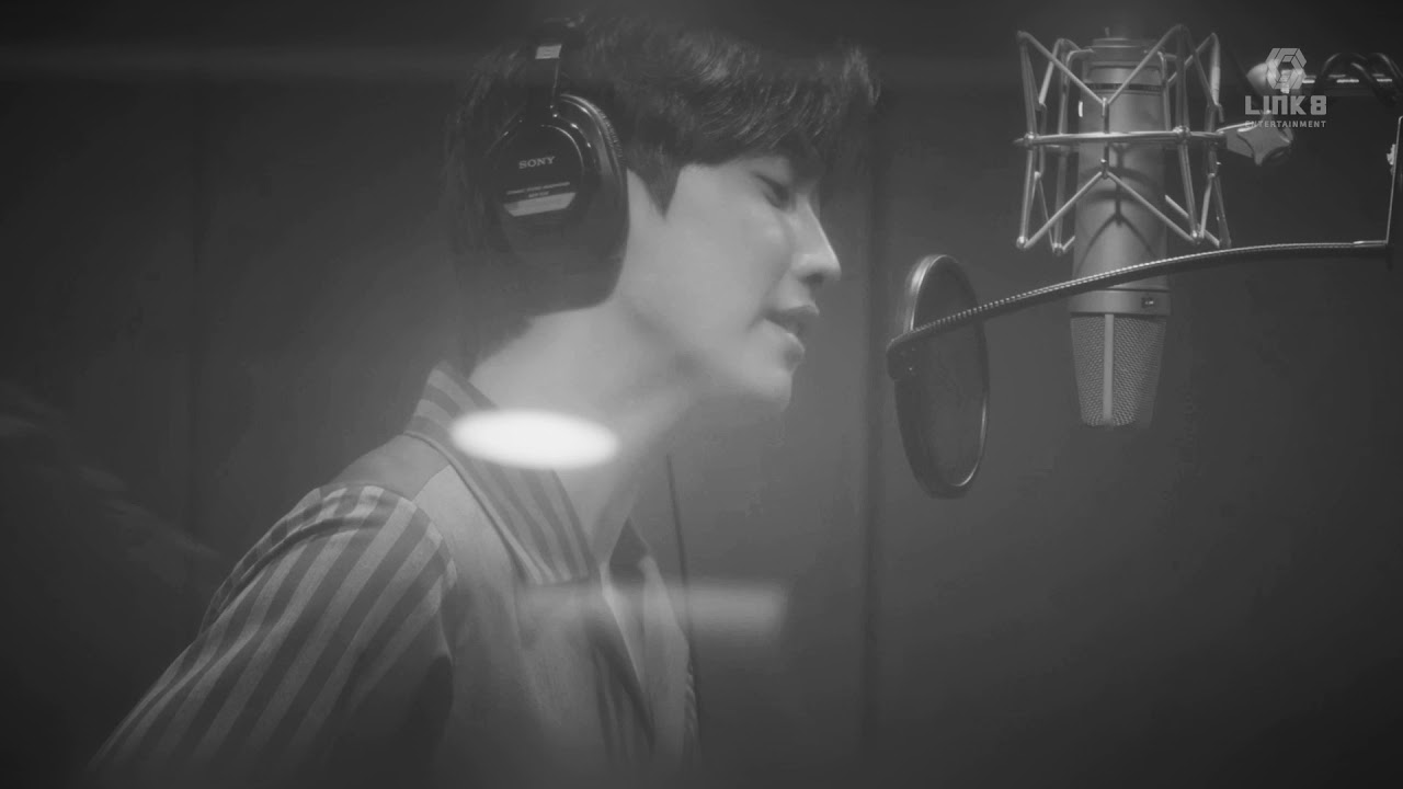 진영, '퍼퓸' OST 녹음 스케치 영상