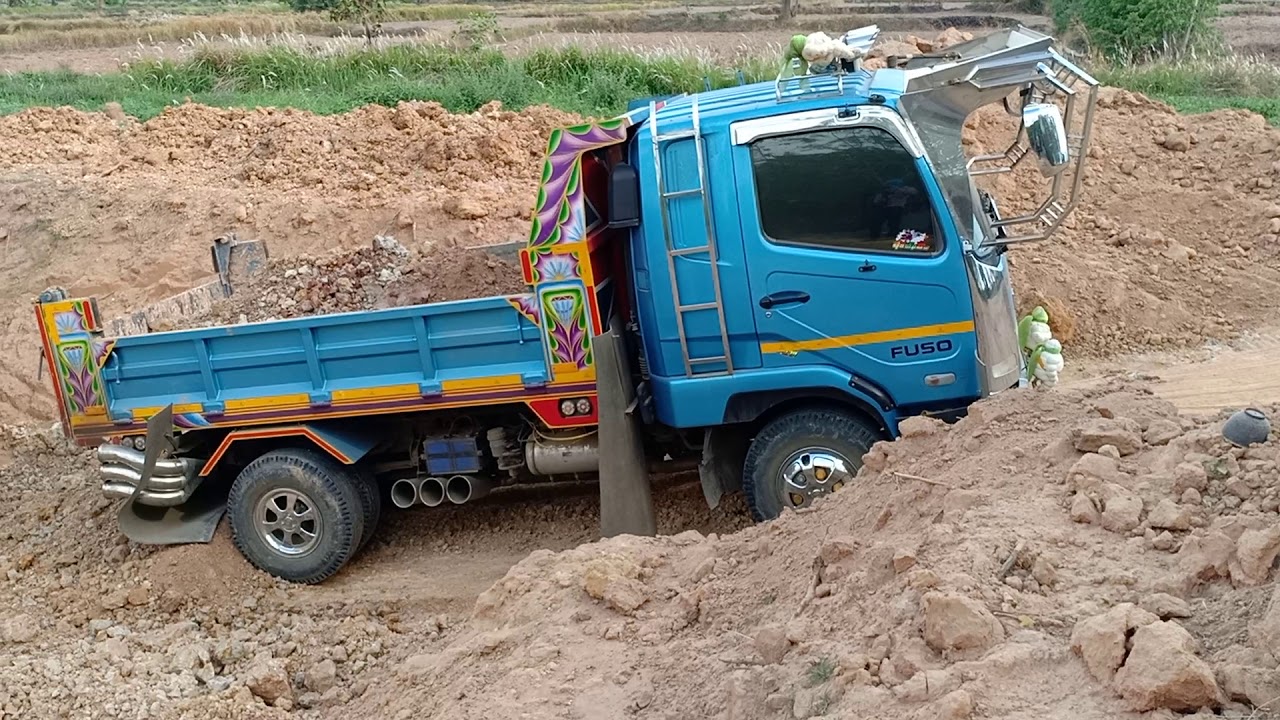 ทุนน้อยแรงจัง ทีมงานโท1 Dump trucks excavator #รถดั้ม #รถบรรทุก