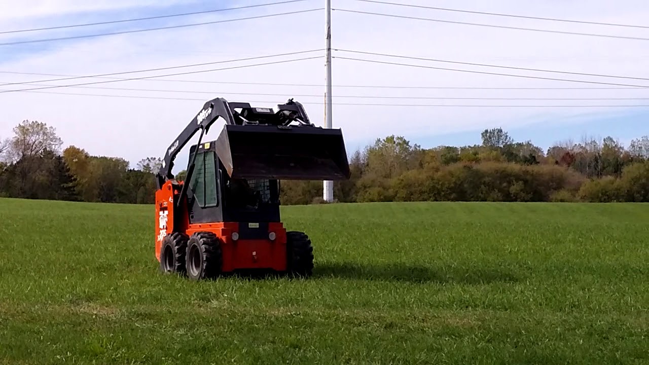 Thomas Model 205 Turbo Diesel Skidster