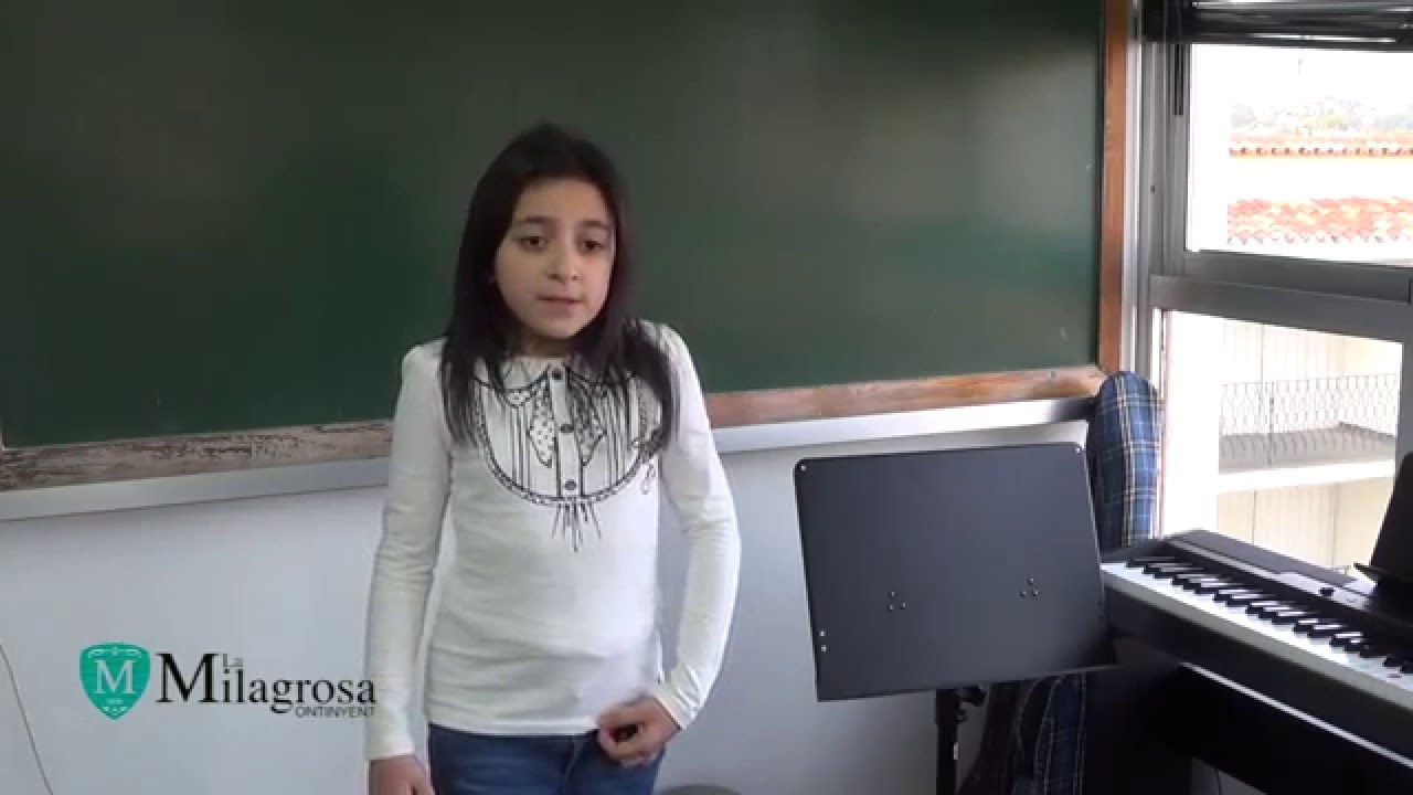 Estimo el Nadal.  Antoni Tolmos (vídeo no oficial)  Canta: MILENA MANUKYAN