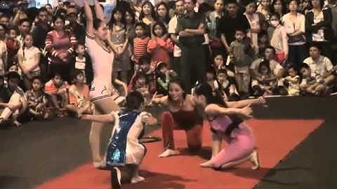 Xiếc đường phố HÓTclip vui hay nhất 2014