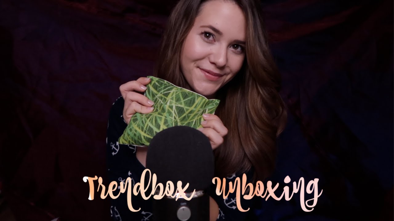 ASMR Sunday Morning ~ FLÜSTER UNBOXING ❤️ Whisper Tapping [deutsch/german]