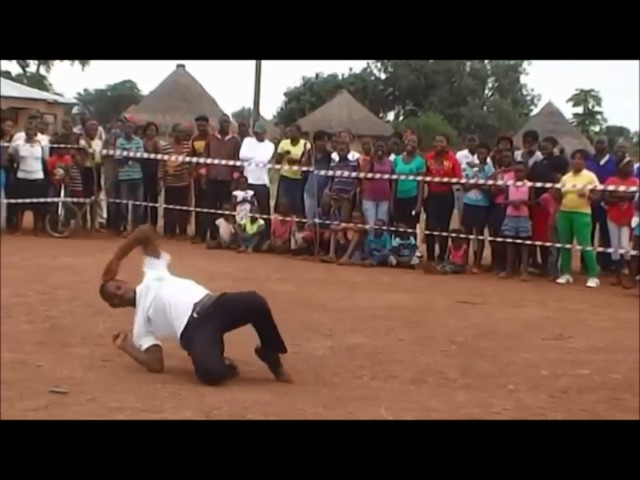 TOP 4 CRAZIEST XITSONGA DANCERS class=