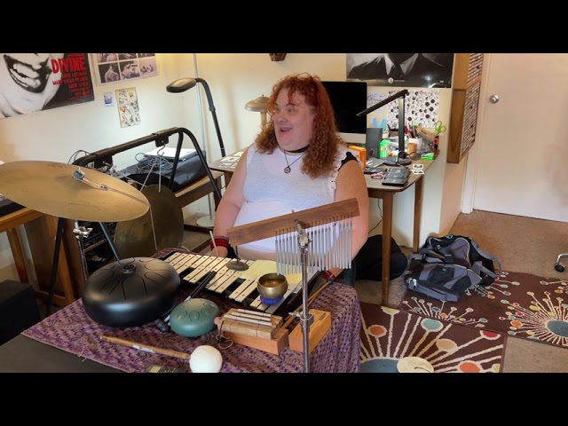 Daisy Kimiko at Apartment Music 38