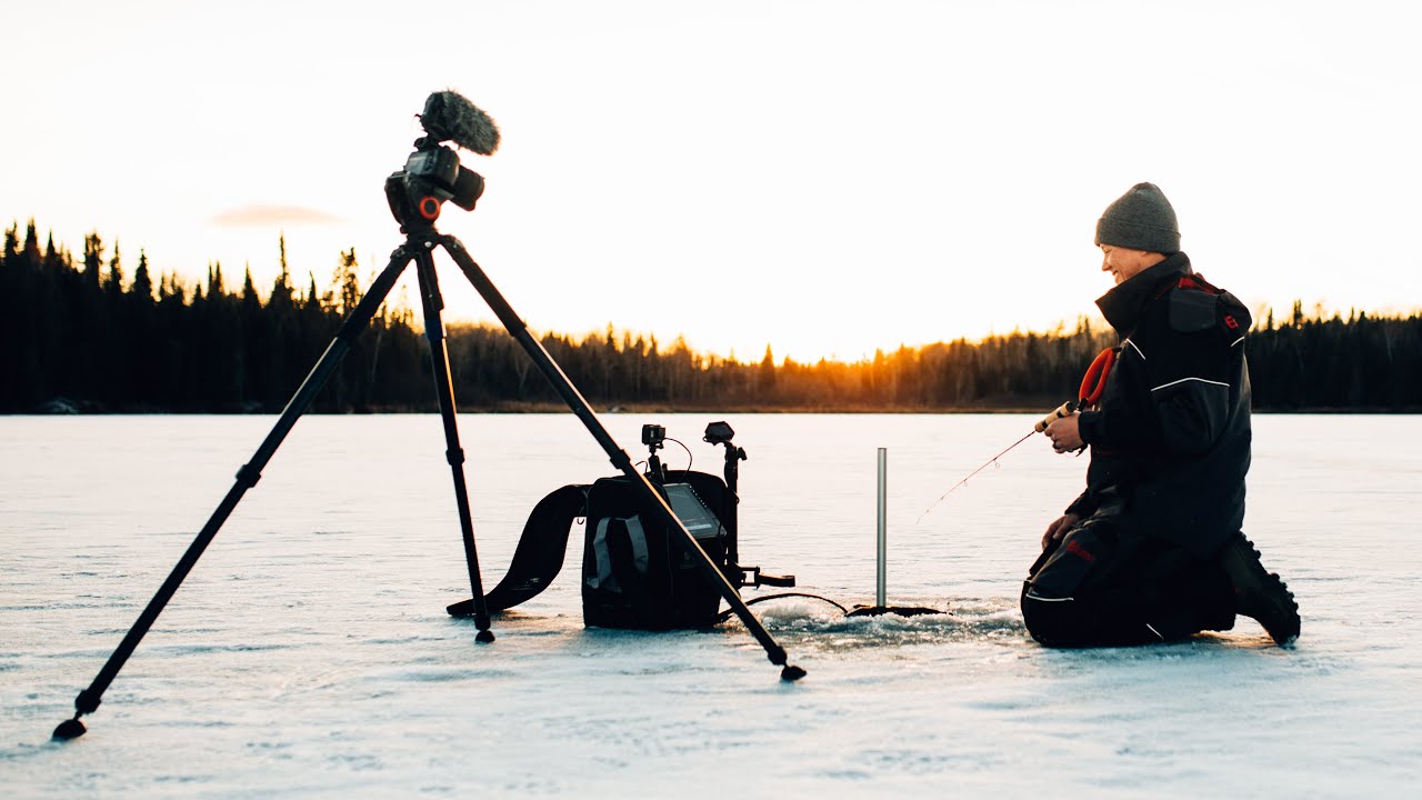 Building the ULTIMATE Ice fishing electronics set-up! (Garmin Livescope) 