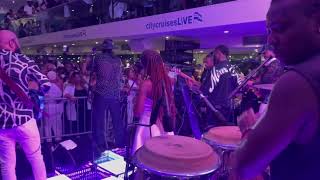 KLASS LIVE -  SANBLE SE PIPO DZINE LA KAP CHANTE "I DO IT FOR YOU"