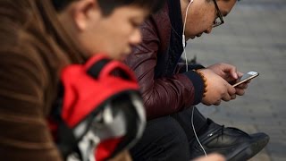 Charge Your Smart Phone in One Minute? Here's How Charge Your Smart Phone in One Minute? Here's How