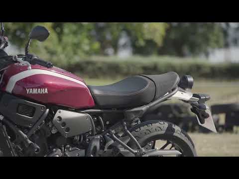 18. Best Modern Classic Middle Weight : Yamaha XSR700