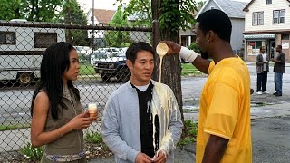 Bullies Tried to Humiliate a Distressed Jet Li, Not Knowing He Was a Ruthless Police Officer