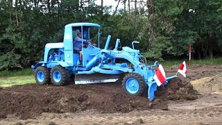 Veteranen der Baustelle Historische Nutzfahrzeuge bei der Arbeit / Magirus-Deutz LKW Bassen 2022