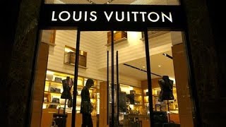 CEO of luxury retailer slammed for 'snobbish' remarks on customers