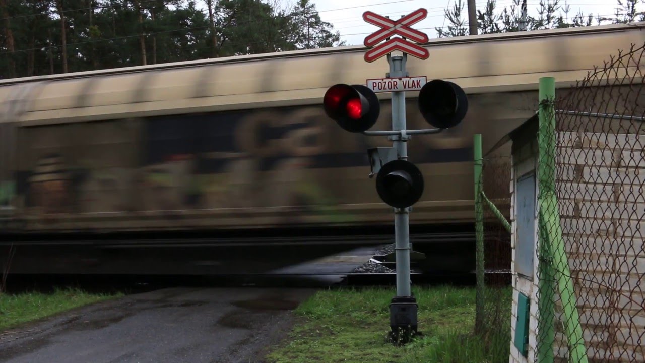 Přejezd SSSR Otradovice - 16.4.2016