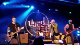 Memphis May Fire - Intro + Beneath The Skin (Live) At The Vinyl