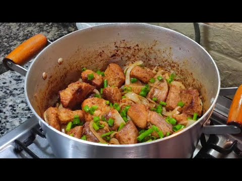 Vídeo: Como Cozinhar Pernil De Porco