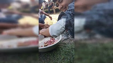 Làm thịt heo cúng nhà Mã của người JRAI