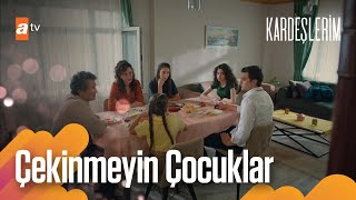 Çocuklar, Orhan'ın yeni karısı Gönül'den çekiniyorlar - Kardeşlerim Arşiv Sahneler🎬 Resimi