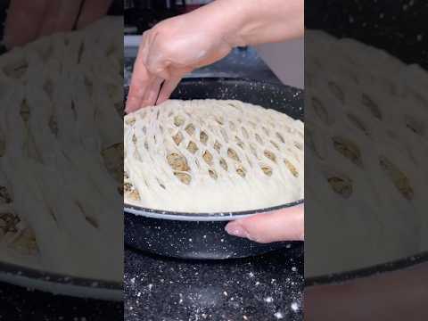 Сегодня сладкий пирог с айвой (Reçelli çörek)