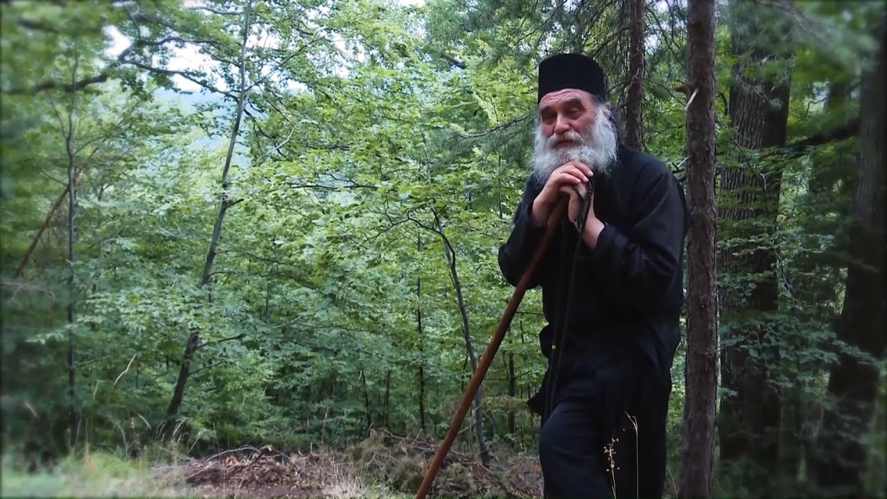 „Îngerul i-a spus că nu va muri de sete, iar a doua zi sfântul a văzut cum a izvorât apă!”