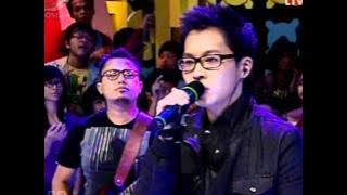 Kerispatih - Tetap Mengerti & Tertatih,Live Performed di Hitzteria (29/09) Courtesy Indosiar