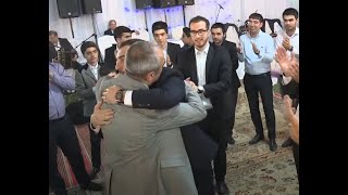 Şəmsi Ağamalıyevin  öz ifası ilə oğluna təbriki. 2016  Şəmsi Ağamalıyevin oğlu Oqtayın toyu. Şüvəlan