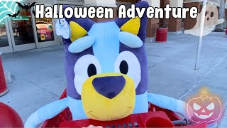 Bluey Halloween Adventures! Bluey Costume Shopping! Bluey Halloween Decorating! Bluey at Disney!