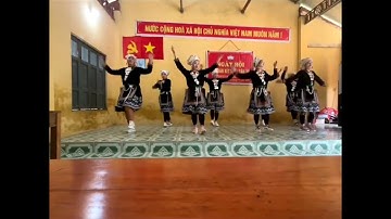 Páo dung dân tộc dao tiền Tuyên Quang. Páo Triệu Lập, Đặng Kim.