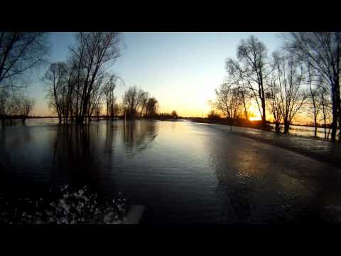 Video: Šiandien Potvynio Liepsna Plūdo į Ankstyvą Prieigą