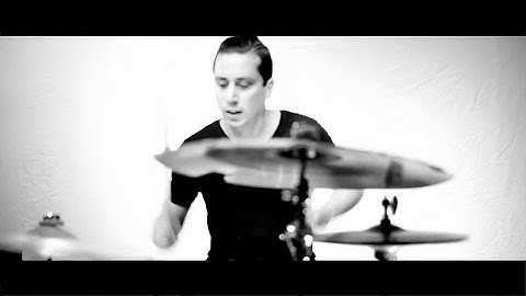 Thumbnail of STRAWBERRY GIRLS - First Kiss (Official Music Video)
