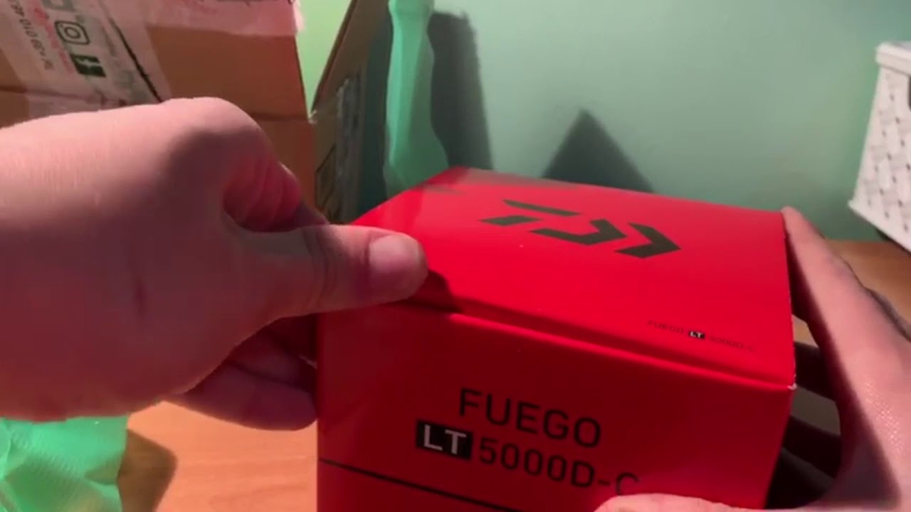 UNBOXING DAIWA FUEGO LT 5000 