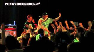 Neck Deep perform 'Crushing Grief (No Remedy)' in Hollywood