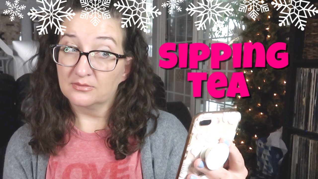 Answering Your Questions | Vlogmas 2019