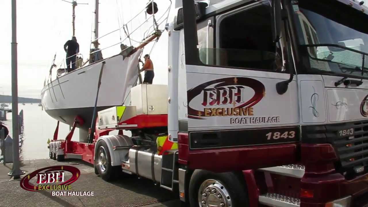 Exclusive Boat Haulage Video