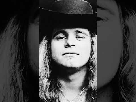 Video: Kdy se narodil ronnie van zant?