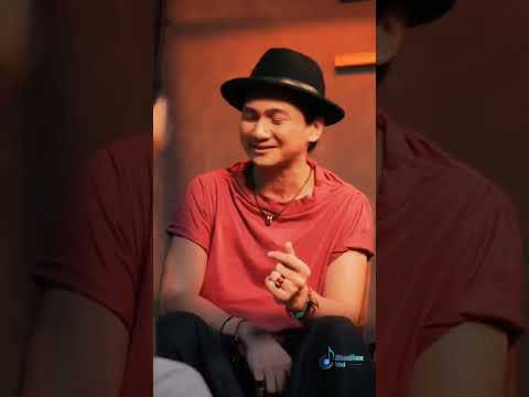 Raim Laode - Komang (lirik) Cover by Tami Aulia - Reff
